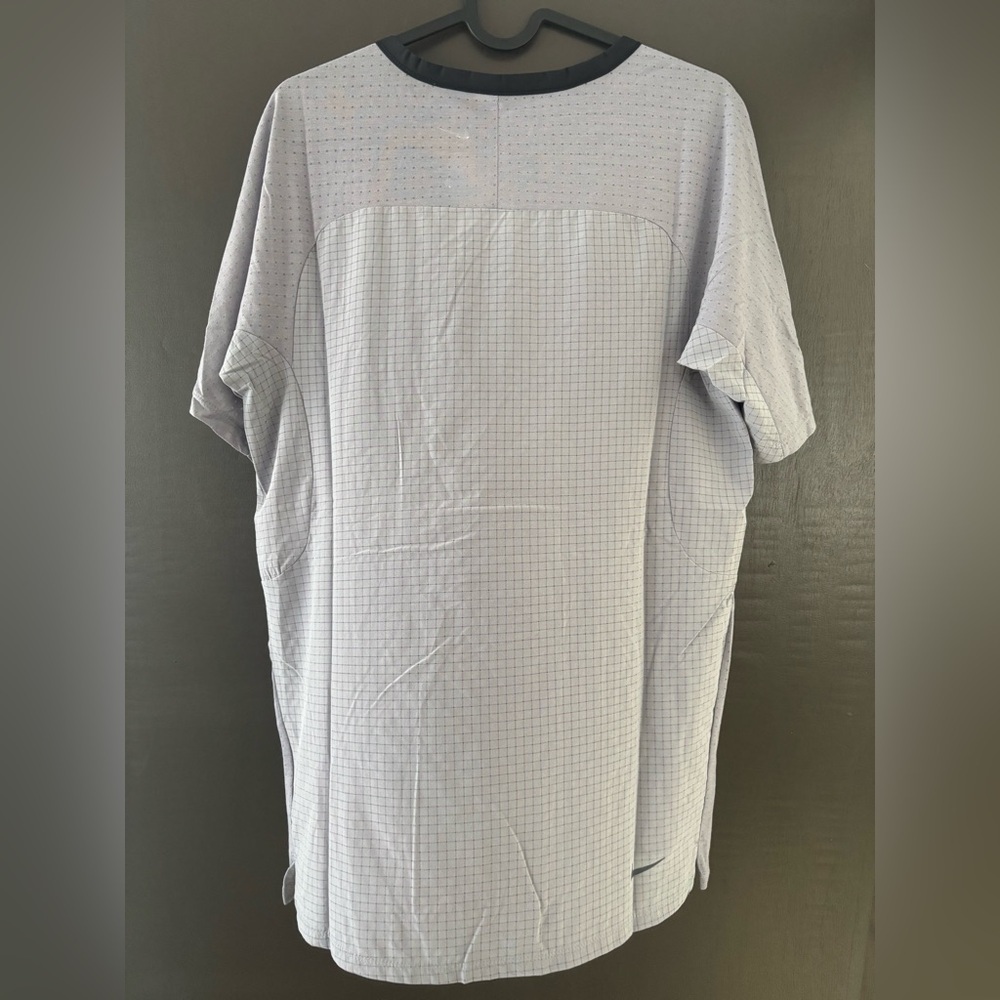 Nike Trail Men's Dri-FIT Solar Chase Short-Sleeve Running Top - Small - Picture 4 of 6